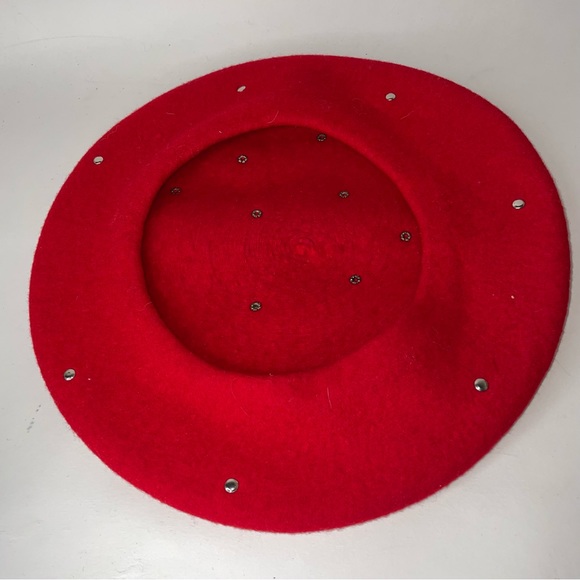 Red Wool Felted Beret Silver Studs - Picture 4 of 7